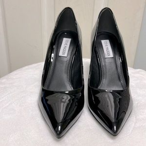 Steve Madden Black Heel Pointed Toe Slip On Fashion Pumps